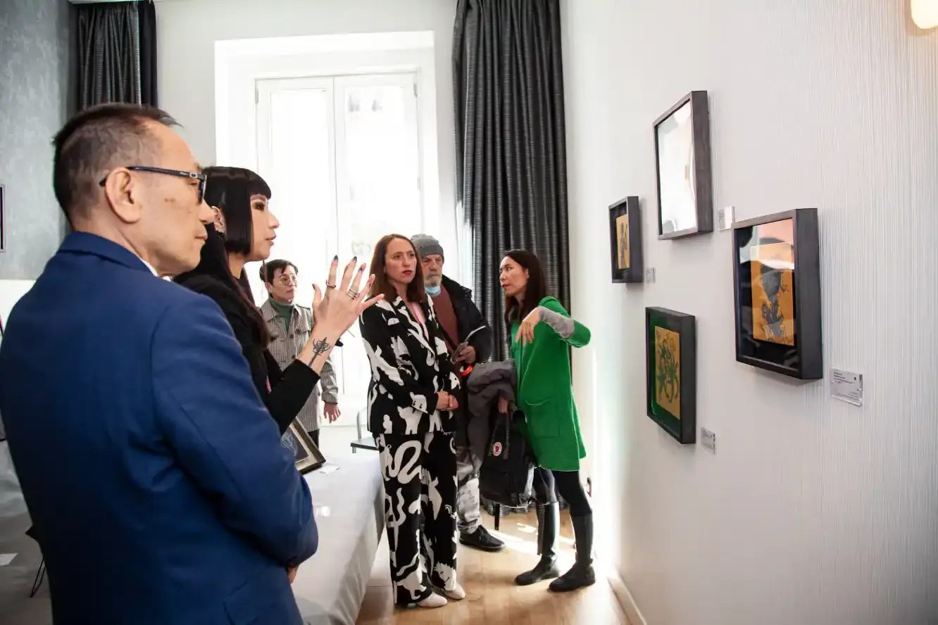 Fotografía feria arte contemporáneo Madrid Oficina Económica Cultural Taipei evento cultural internacional