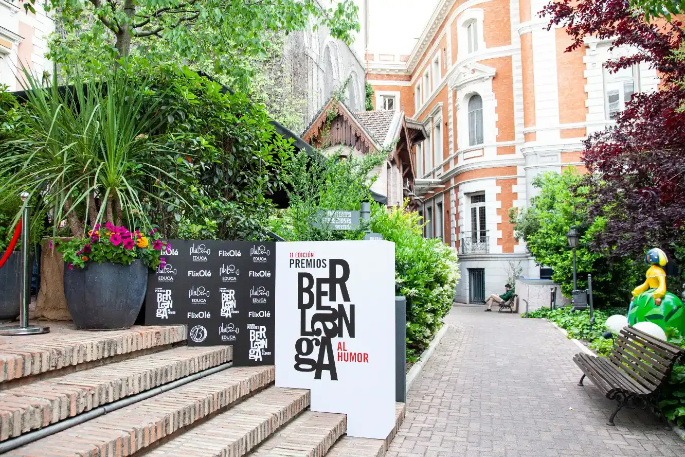 Fotografía inauguraciones eventos culturales Madrid exterior